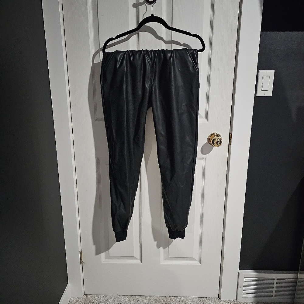 Black fake leather pants